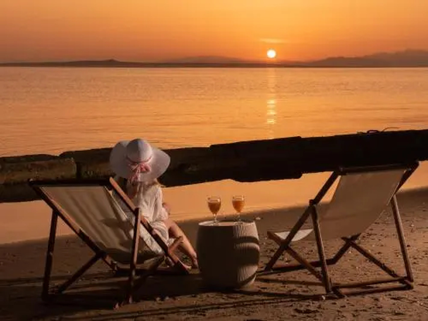 Villa Elizabeth - Seafront Modern Villa - Villa Elizabeth - Seafront Classic Villa