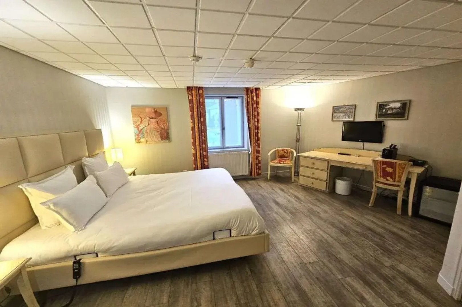 Logis Hotel Auberge du Lac