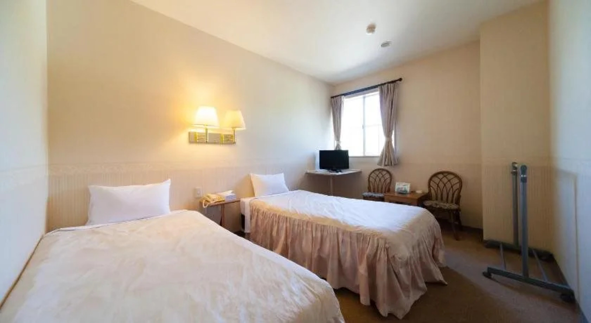 Shirakabako Hotel PAIPU NO KEMURI