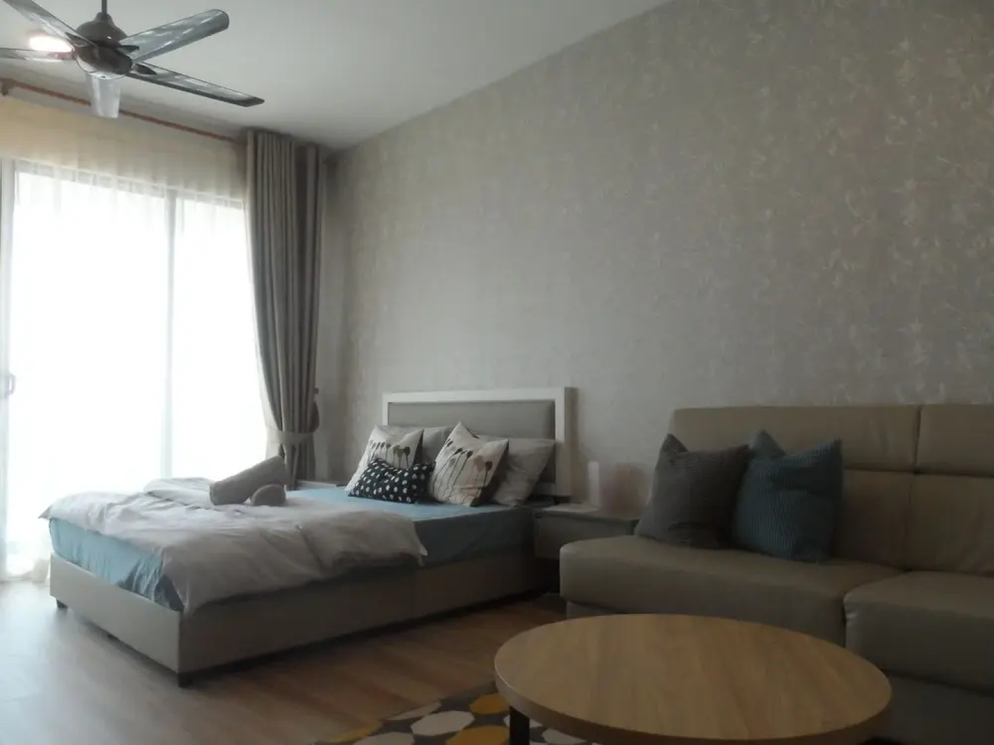 RZ EVO 'Homestay' SOHO