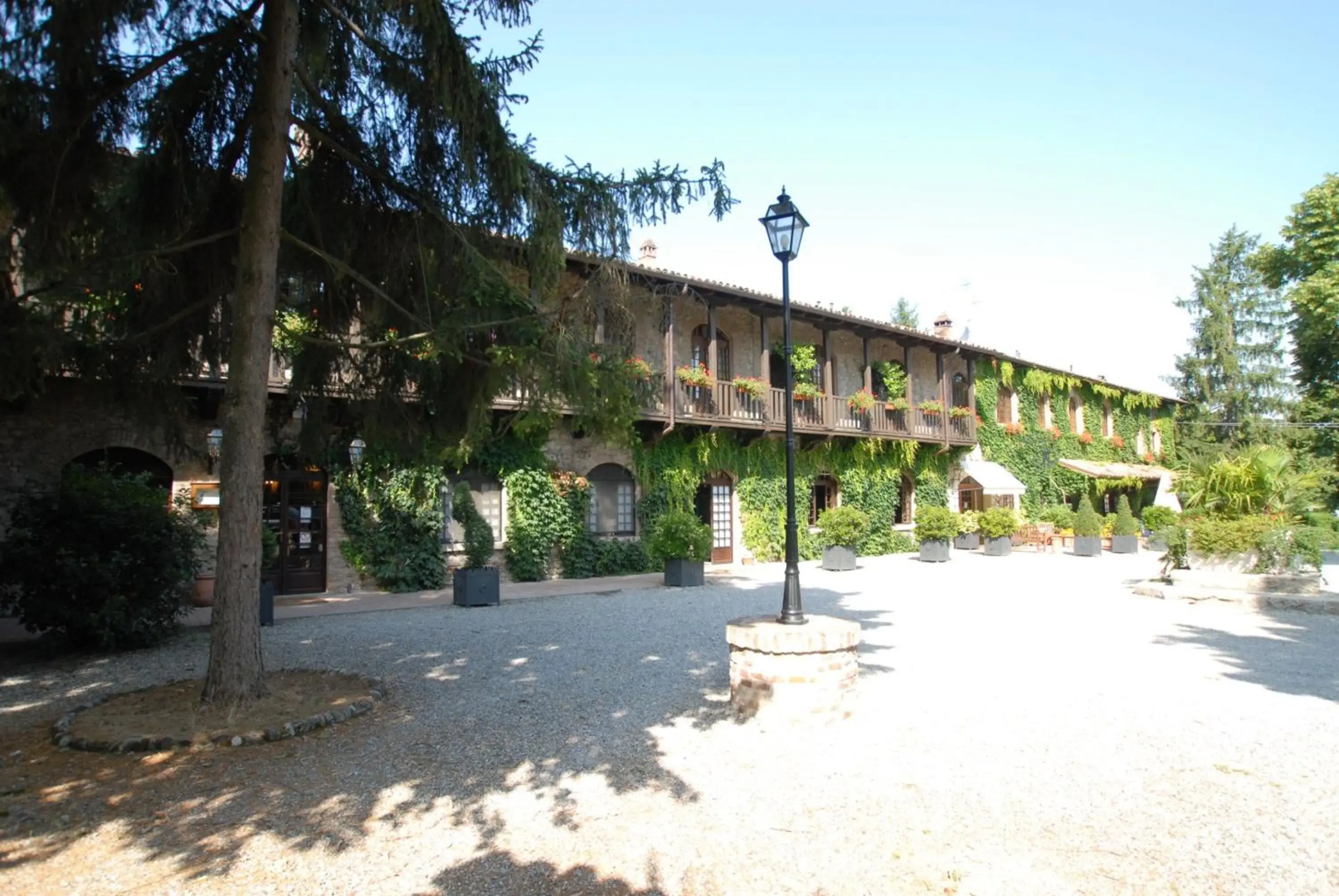 Отель Residenza Torre di San Martino