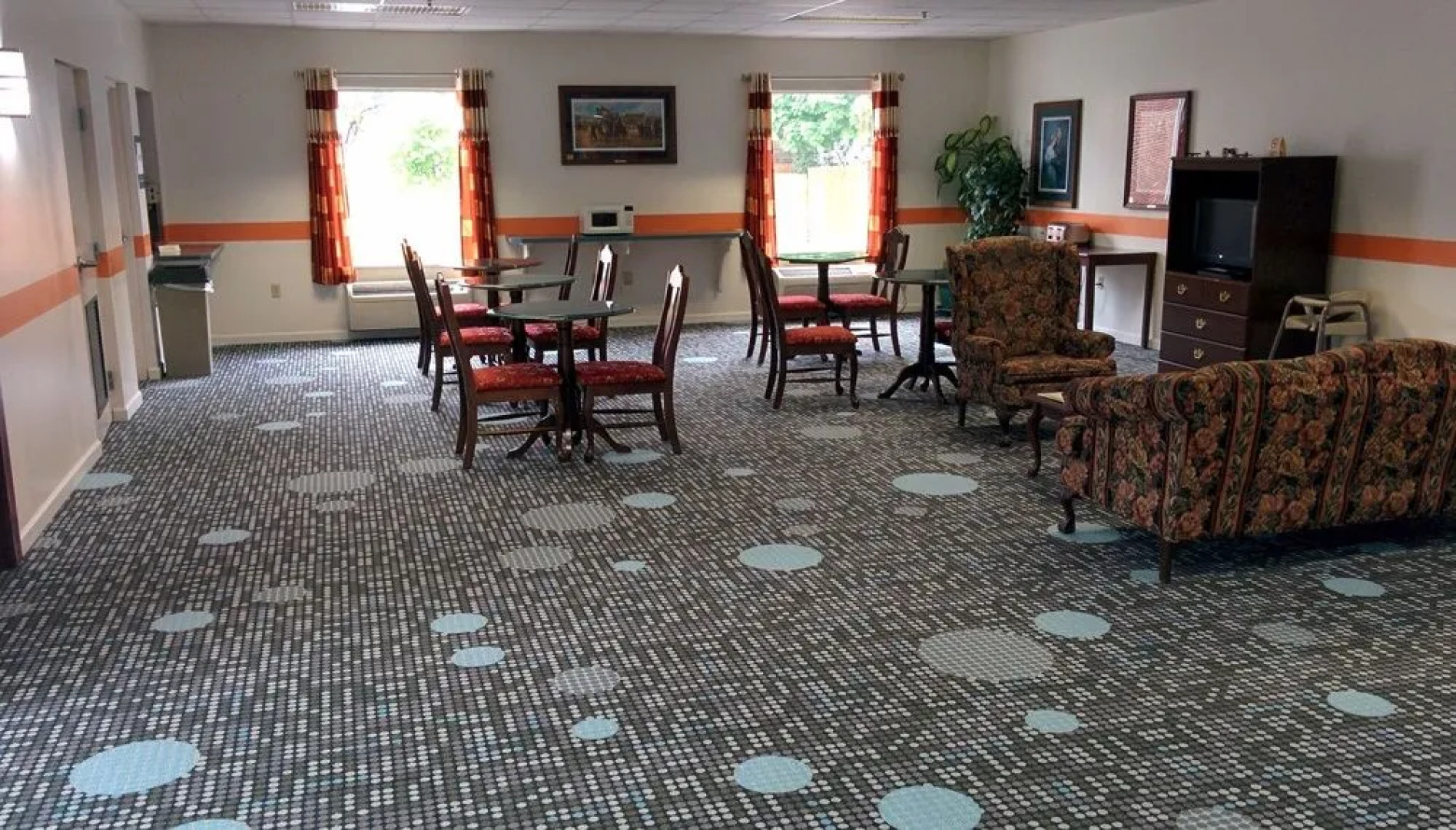 President Inn & Suites