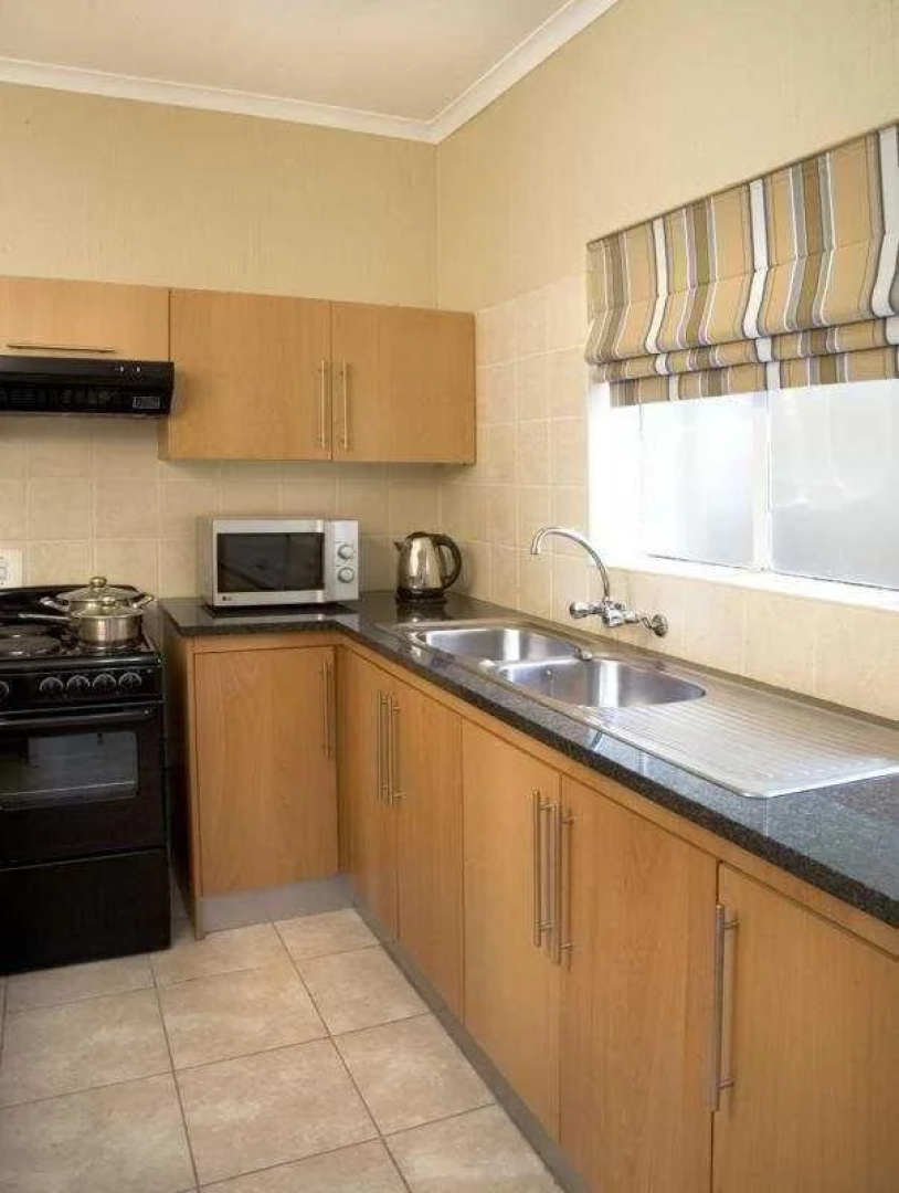 Don Suite Eastgate
