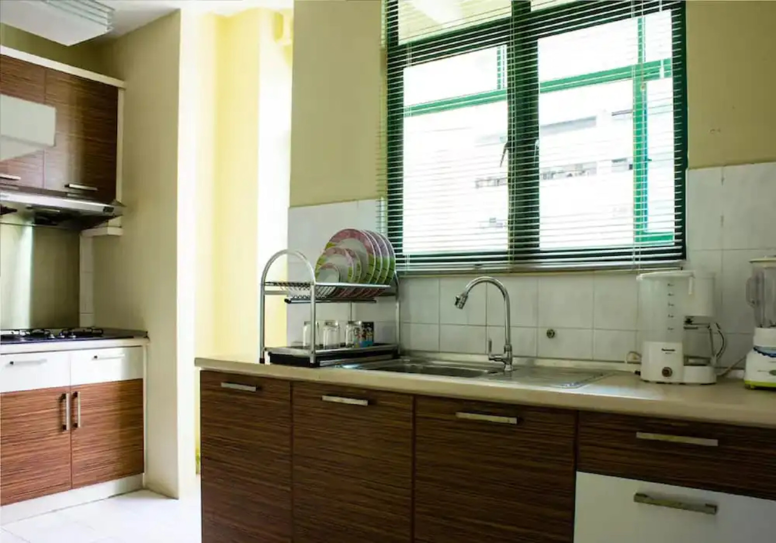 Luxurious Condo Near Gurney