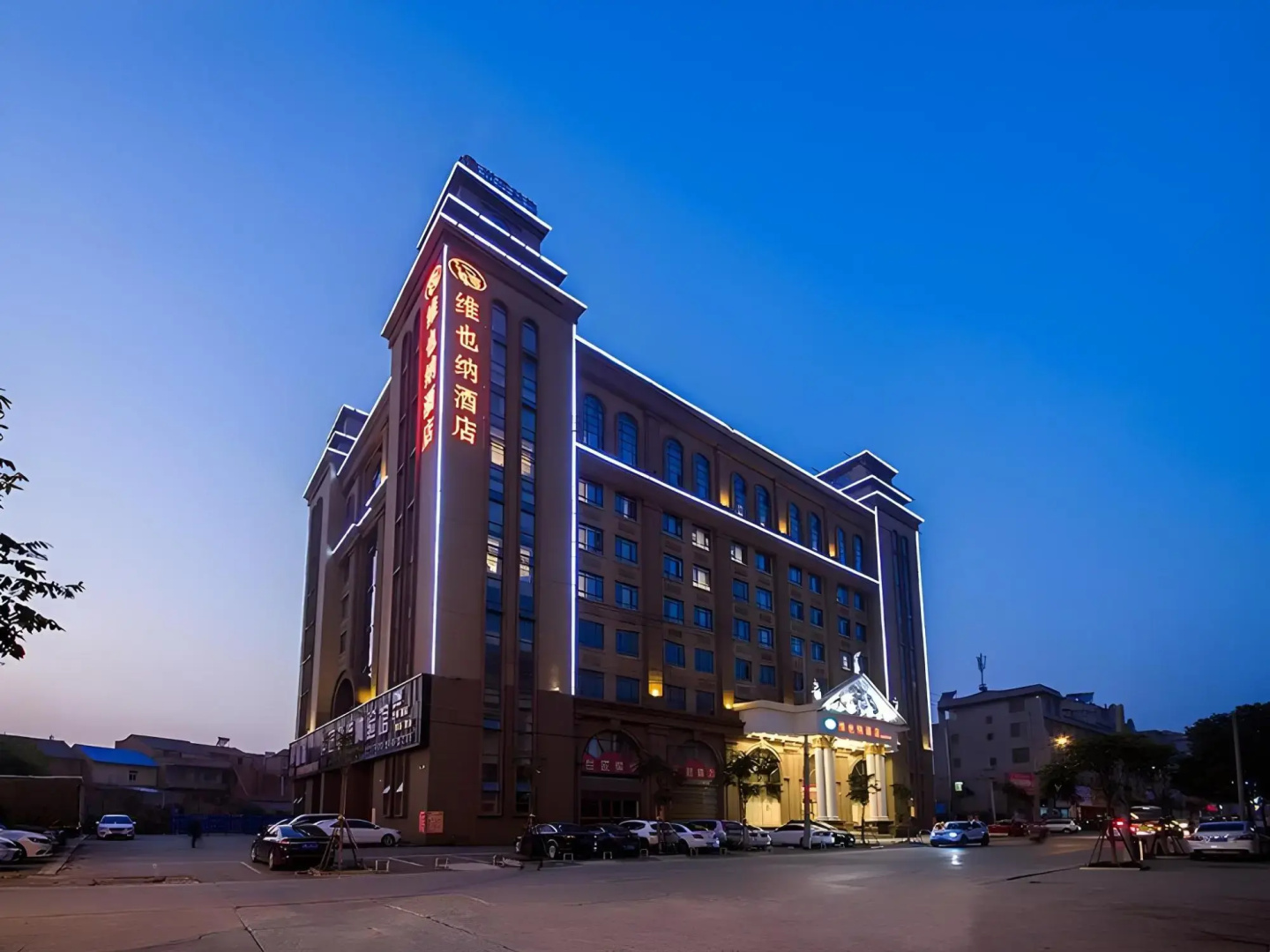 Vienna Hotel (Xiantao Huanggong)