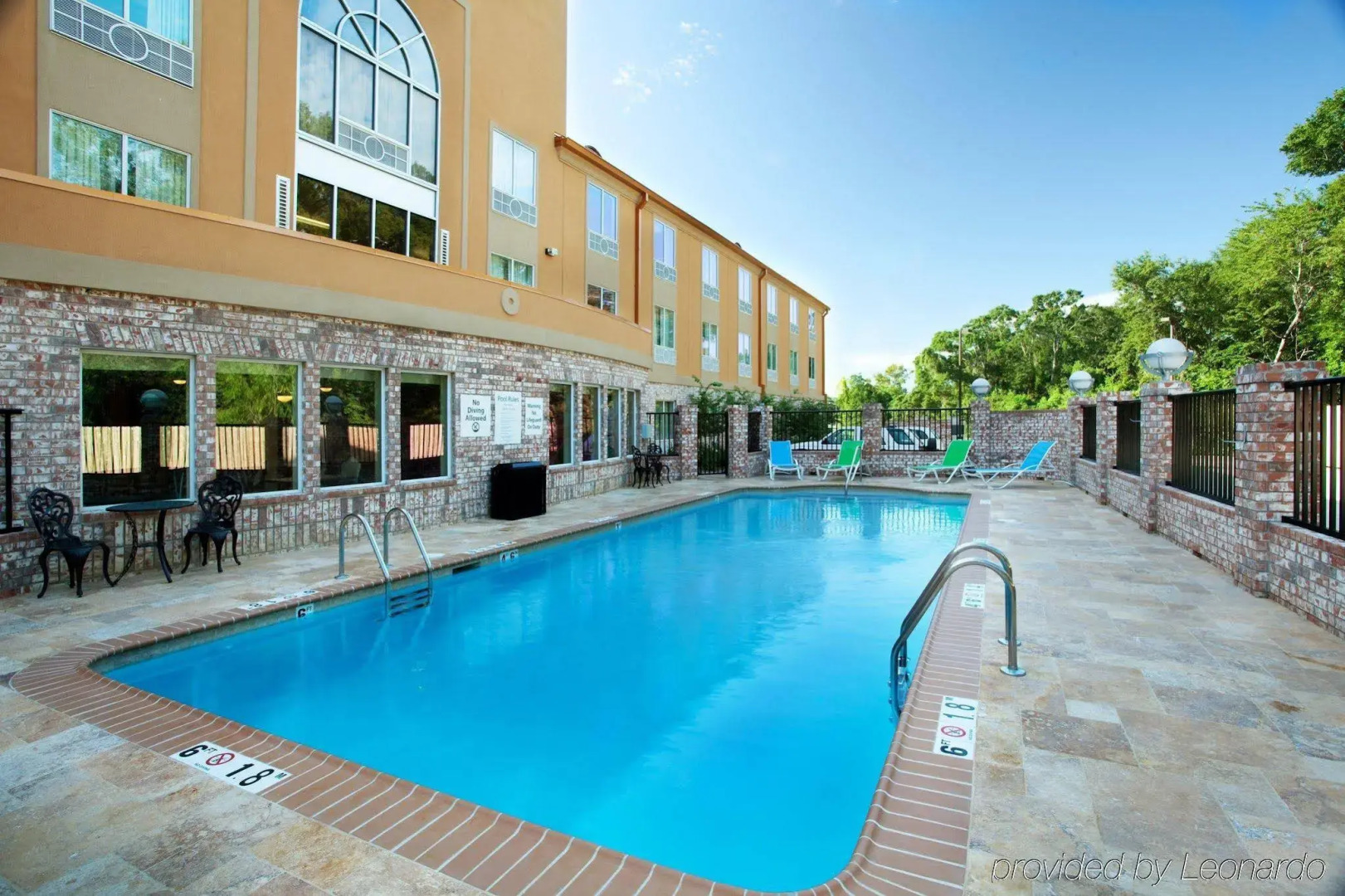 Holiday Inn Express Hotel & Suites Lafayette South by IHG