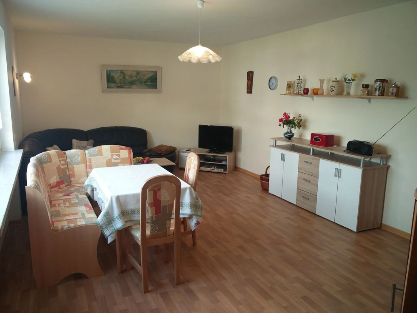 Spacious Holiday Home in Schillingen with Garden