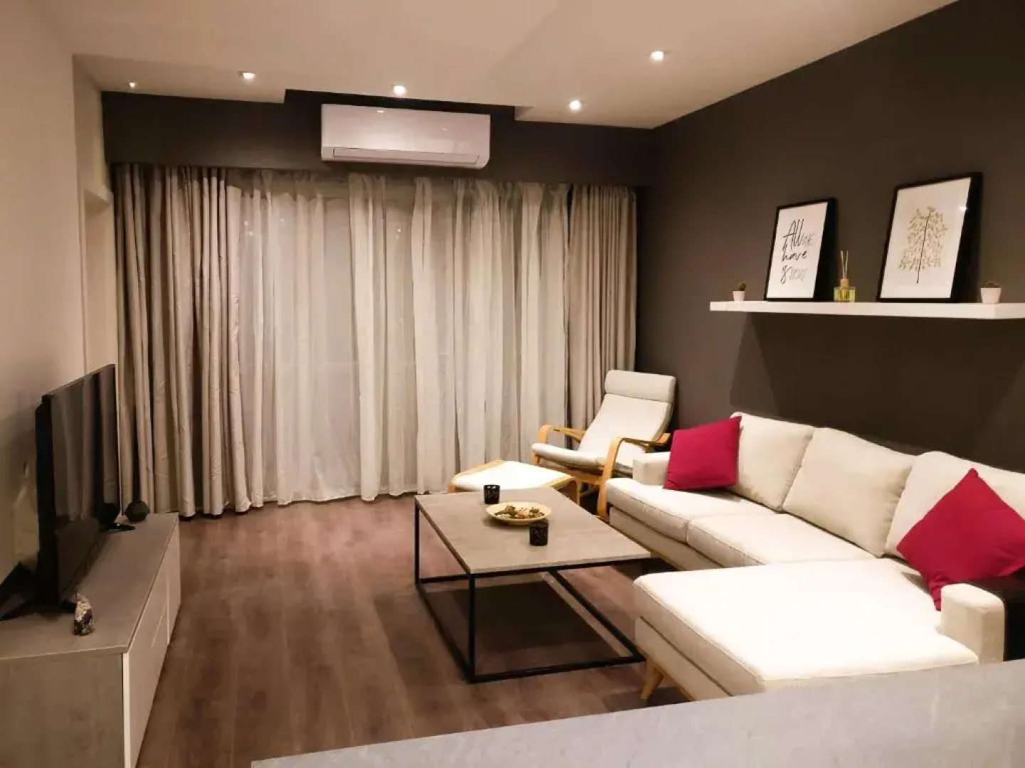 Sunshine Suites