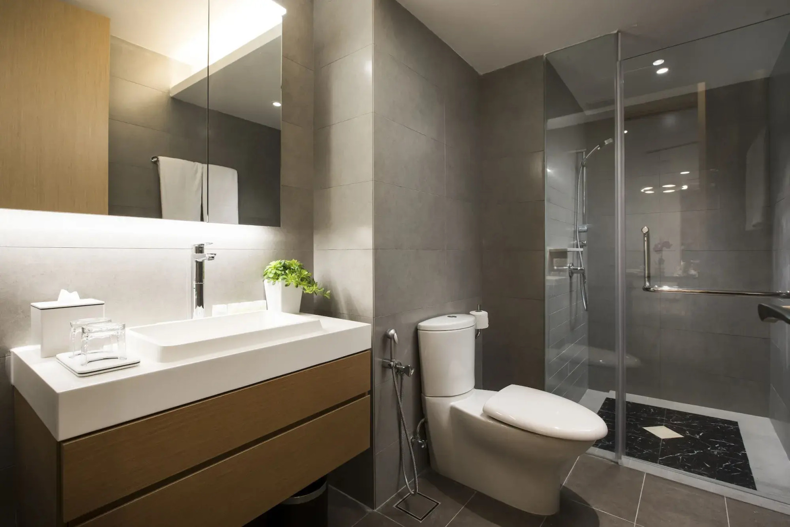 Pinetree Marina Resort