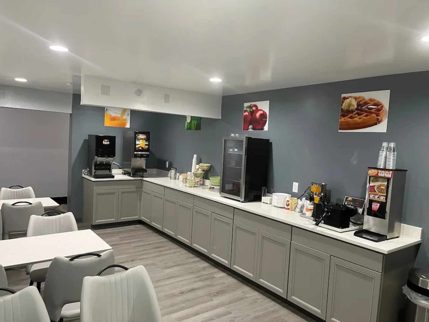 Super 8 Oneida Verona