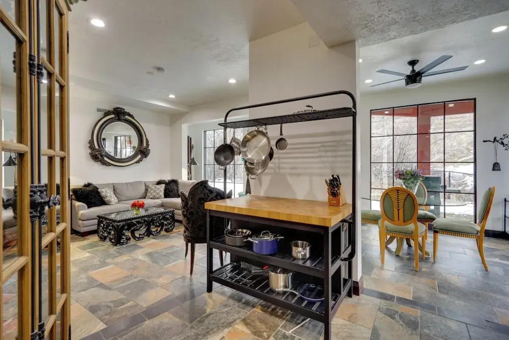 15 Mi to Slc: Riverwalk Suite w/ Mtn Views