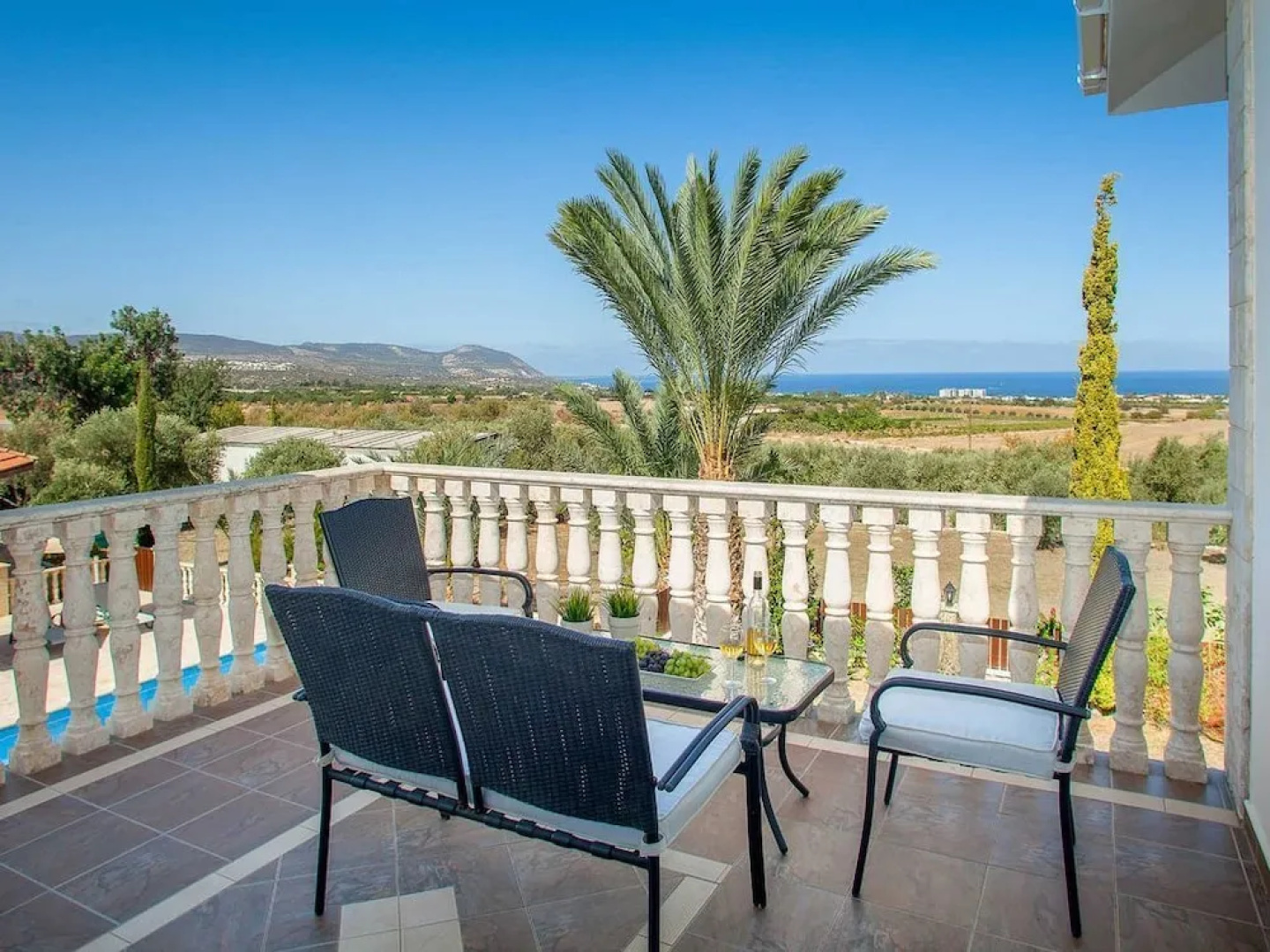 Twin Palms - Exclusive Luxury Villa Near Latchi