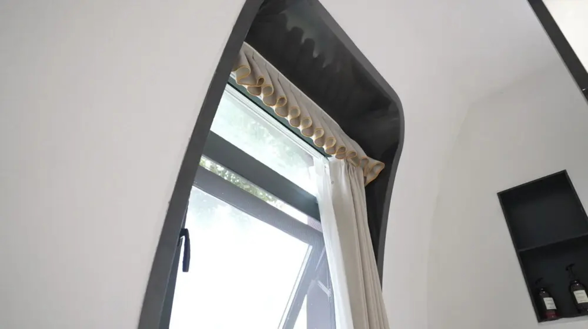 Unicorn Rocket Resort