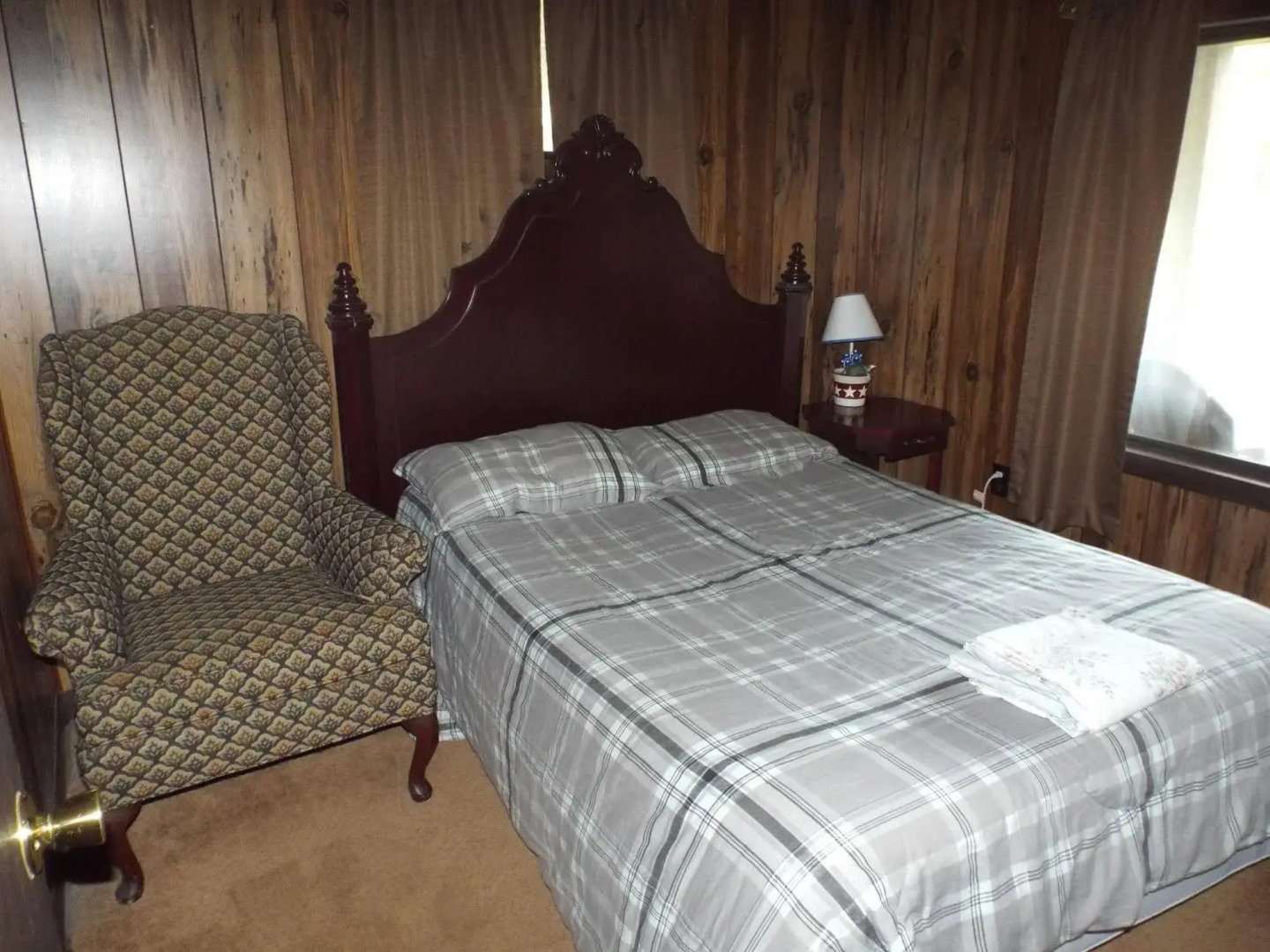 Hemlock Campground And Cottages