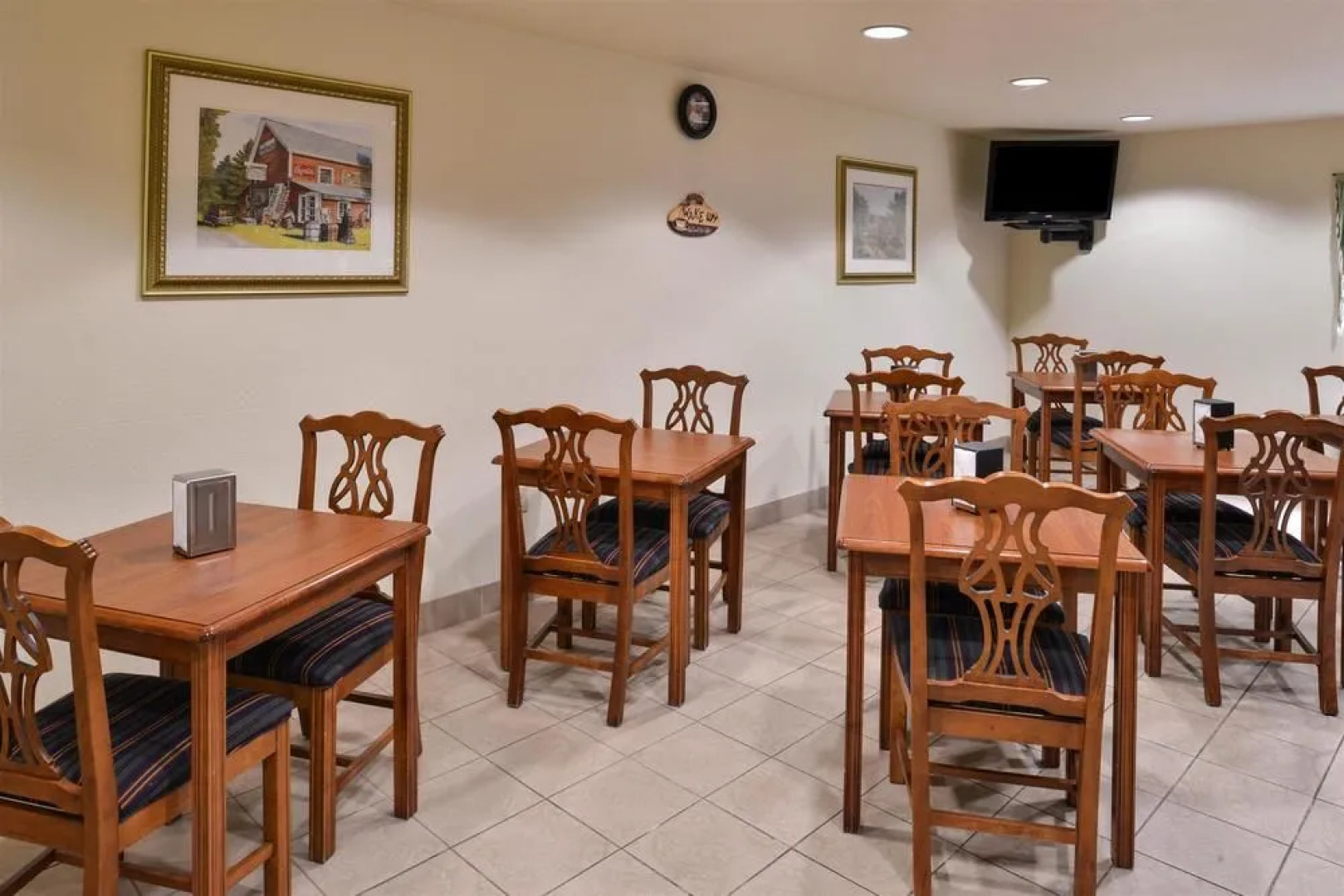 Americas Best Value Inn & Suites Star City