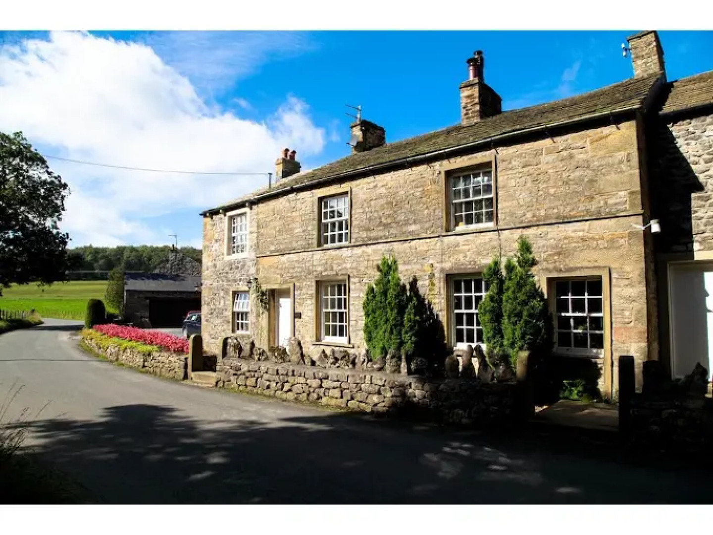 Green Grove Country House