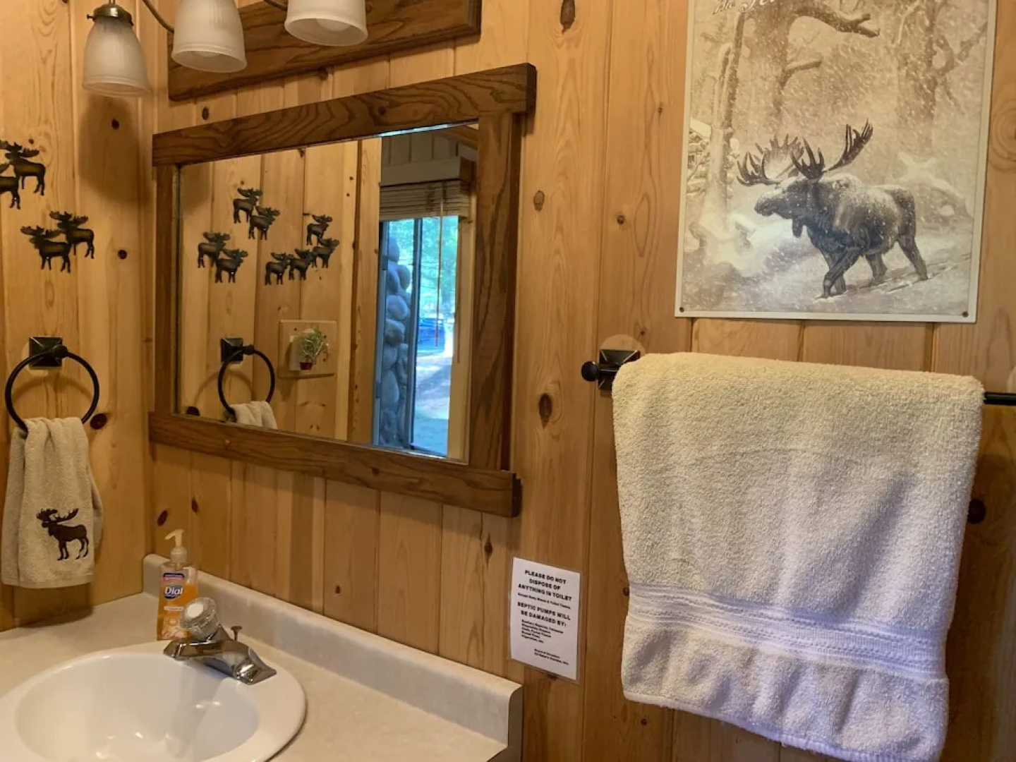 Gabe's Lost Resort - Cedar Unit #20