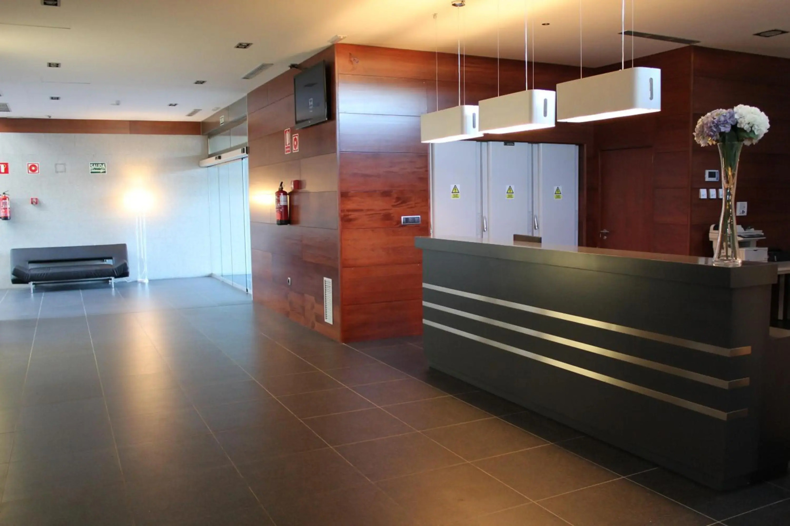 Escuderos Hotel Cruz