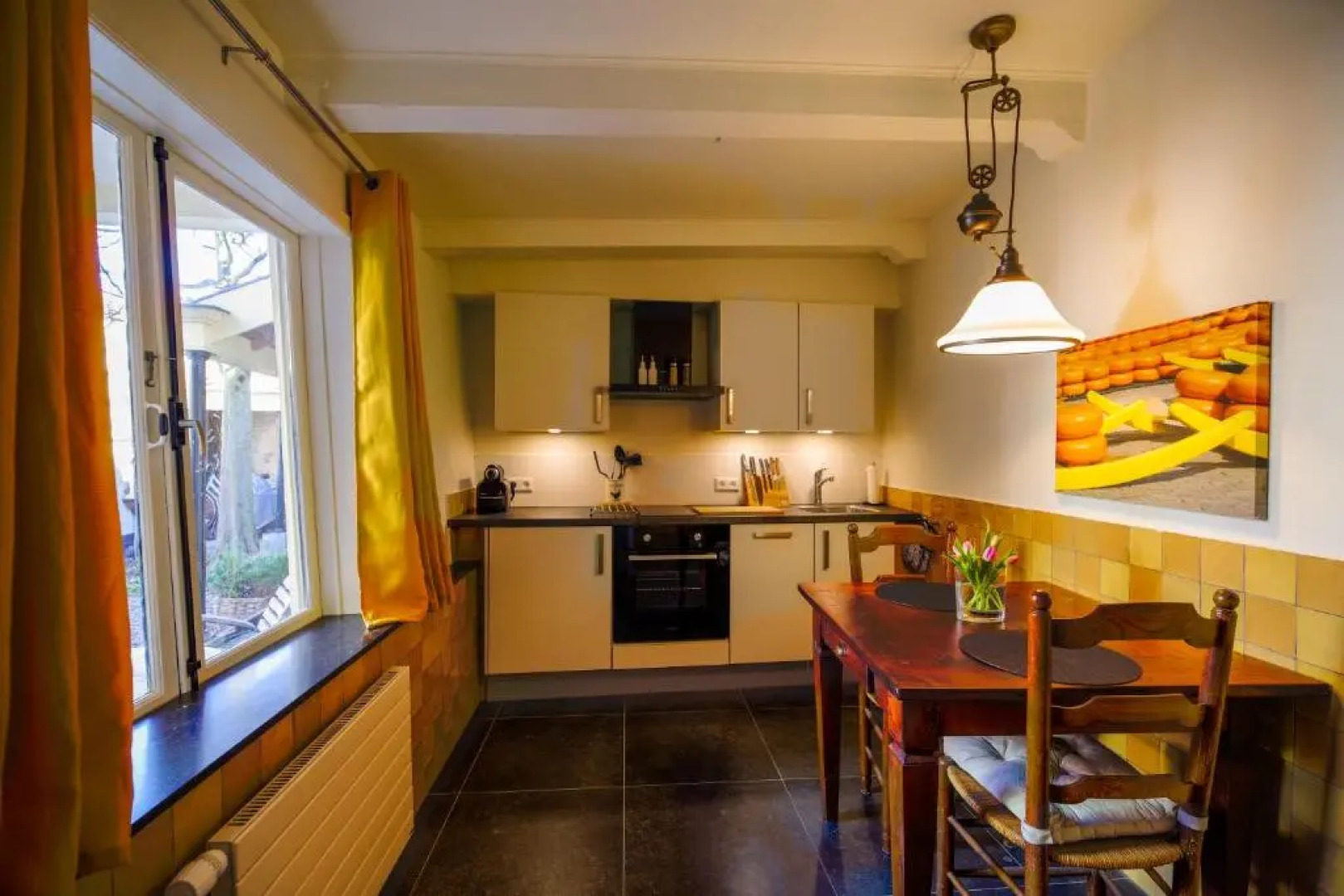 Unique Courtyard House with Sauna in the city center