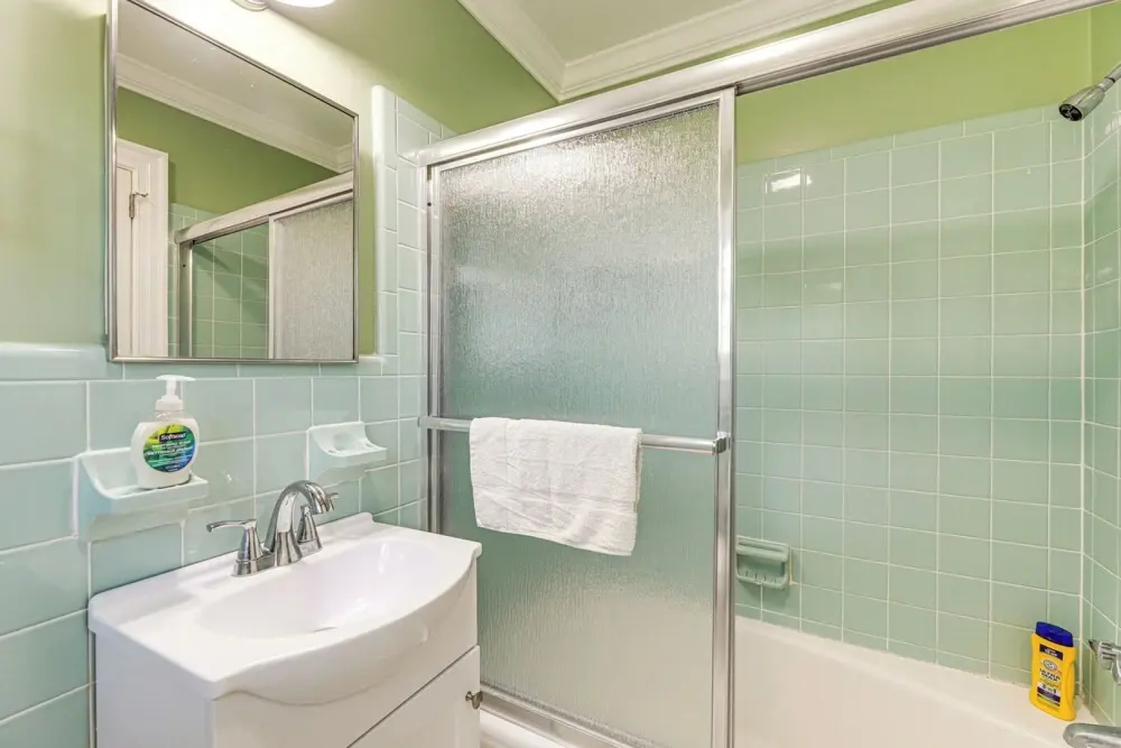 2 Mi to Downtown: Pet-friendly Home in New Bern!