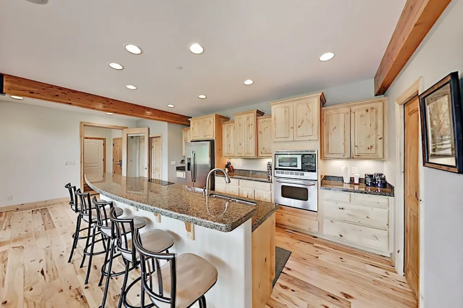 Epic Mountain Lodge Hideaway W/ Fireplaces & Deck 4 Bedroom Home