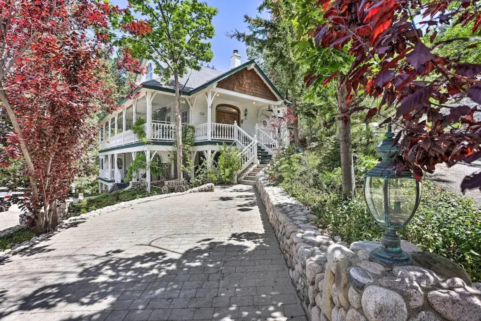 Ornate Lake Arrowhead Home With Deck