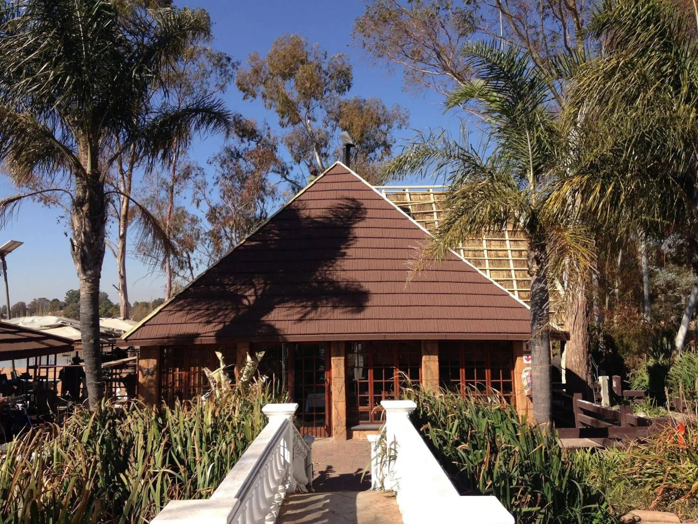 Flamingos Nest Guest House