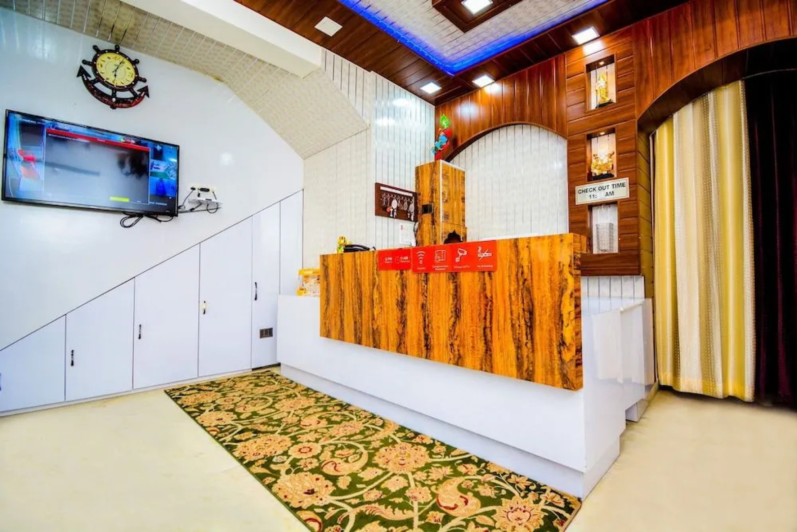 Hotel Mubarak by OYO Rooms