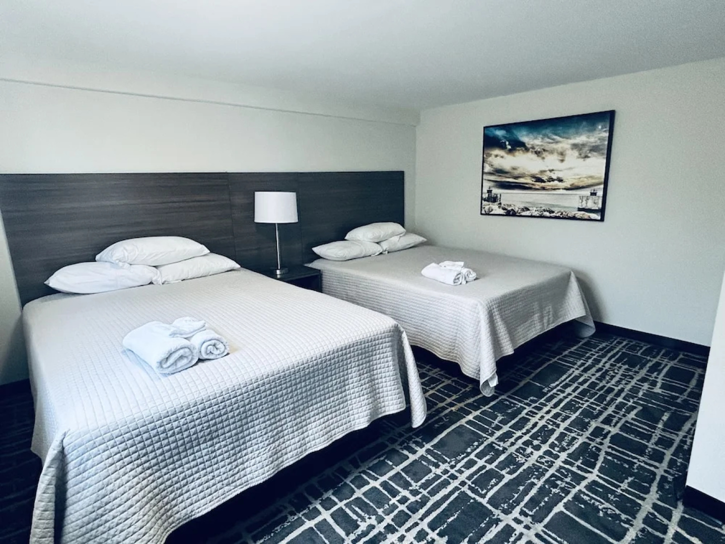 Blue Wave Inn