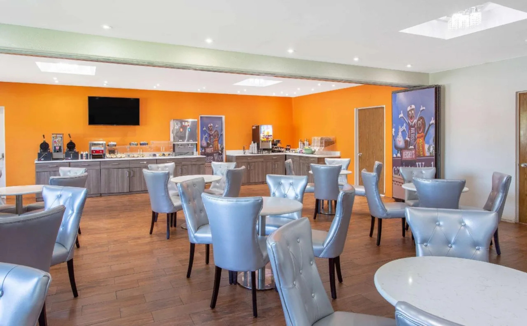 Howard Johnson by Wyndham Harrisburg