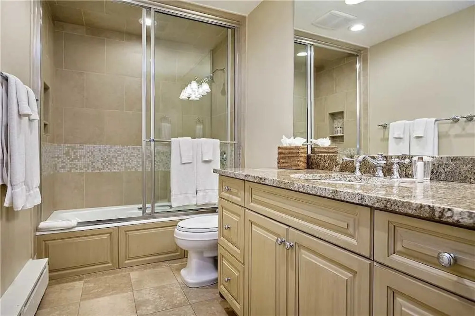 Remington Retreat - 6 Bedrooms Home