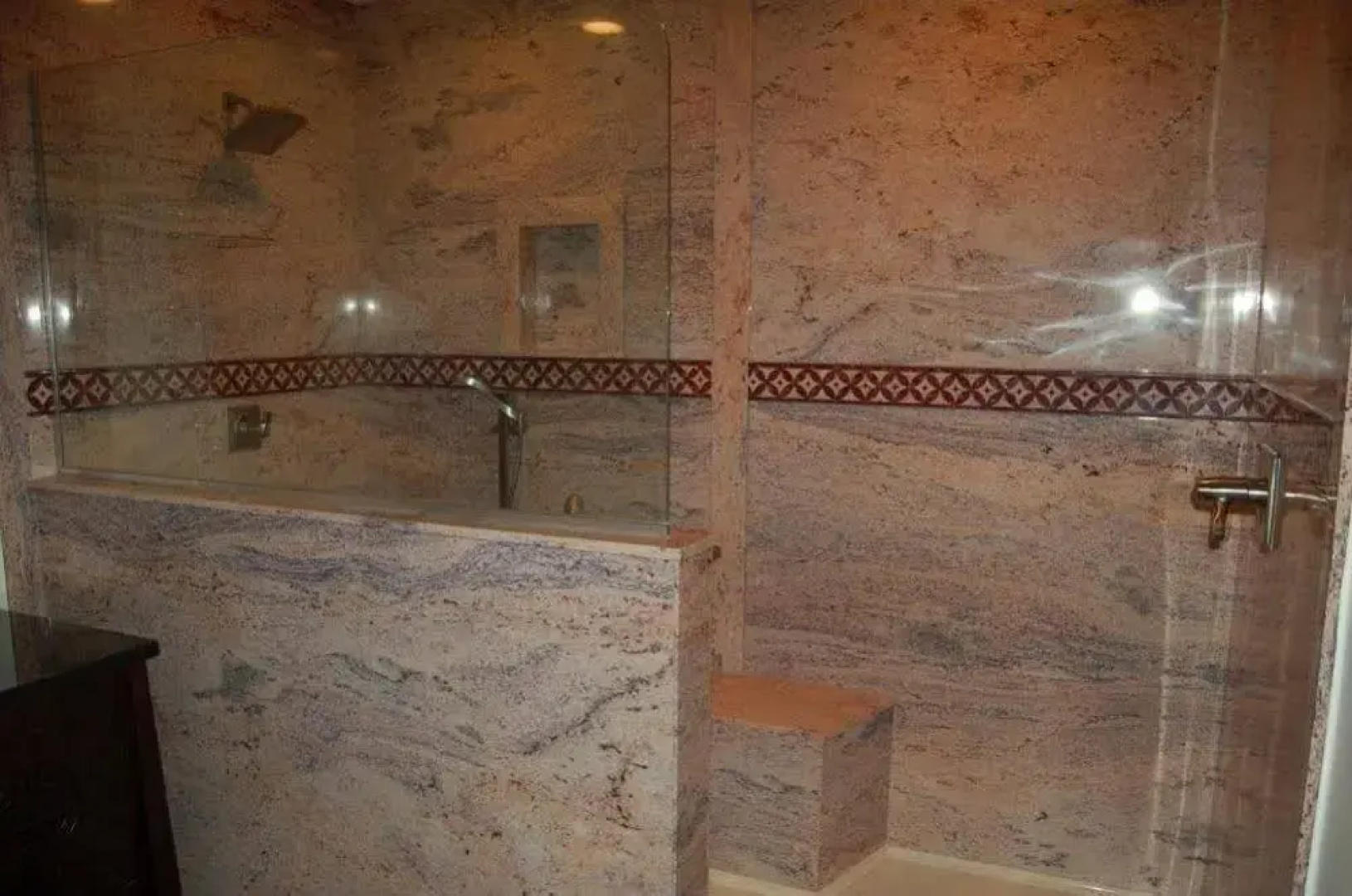 Tux Creek Inn