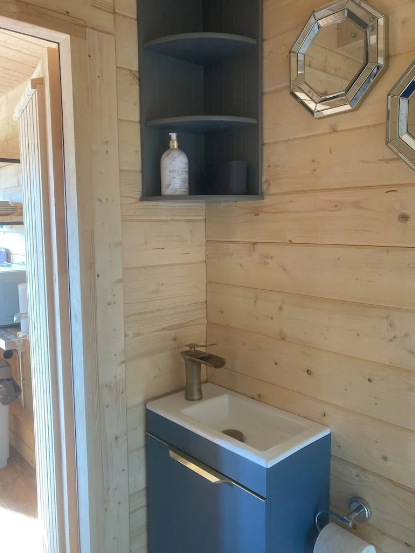 Captivating 1-bed Lodge in Chesterfield