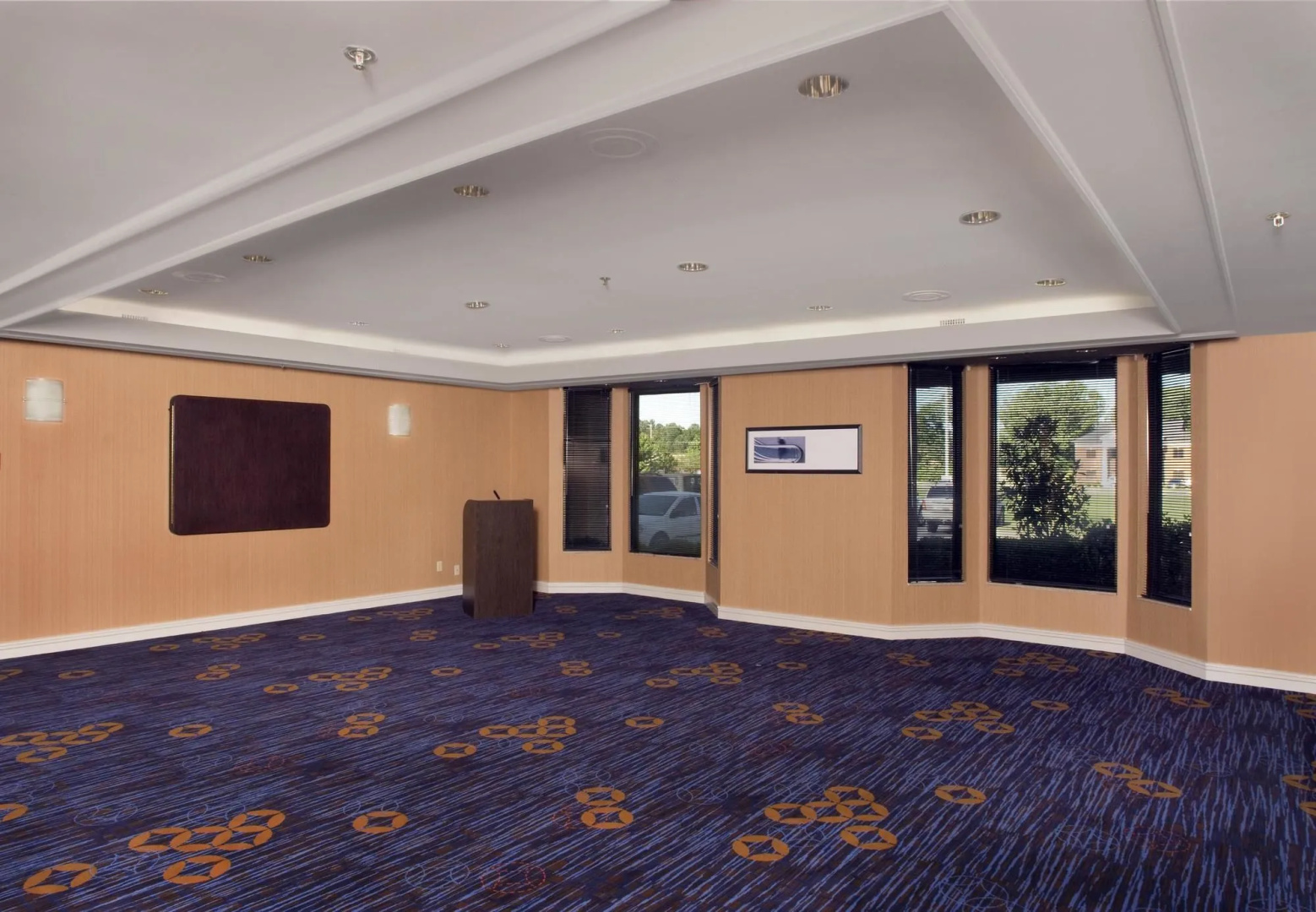 Courtyard By Marriott Tupelo