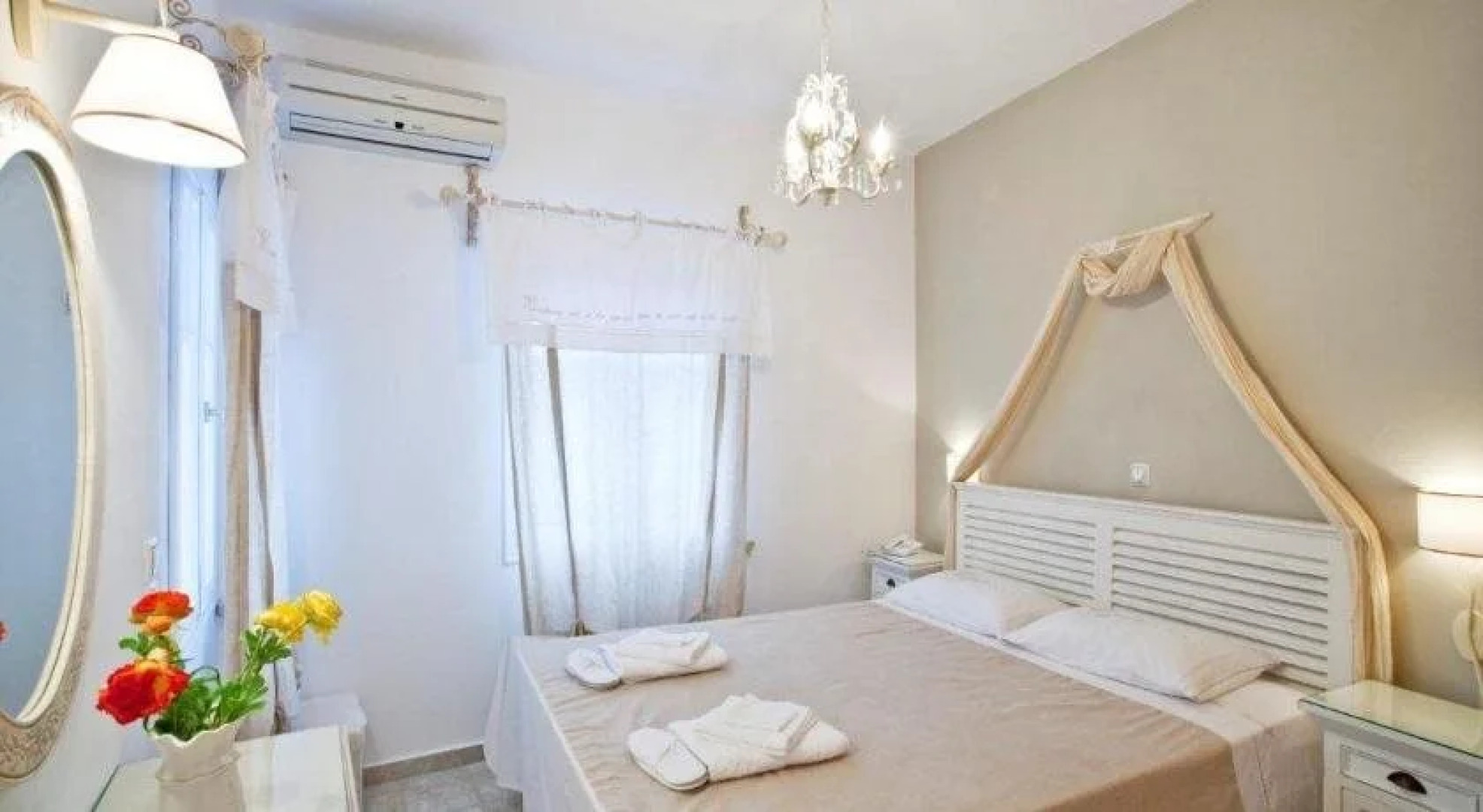 Kimolis Studios & Apartments