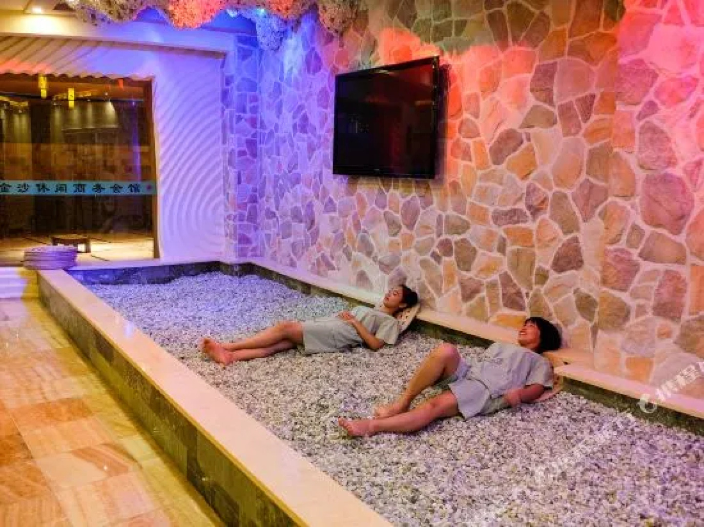 Li Shui Sands Hot Spring Hotel