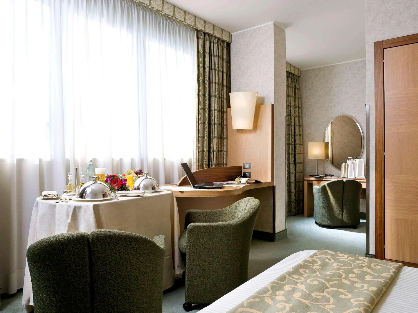 Mercure Eur Roma West