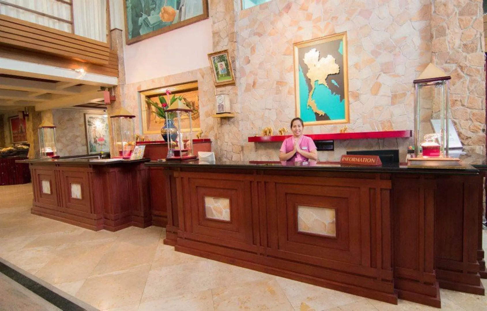 Sappraiwan Elephant Resort & Sanctuary