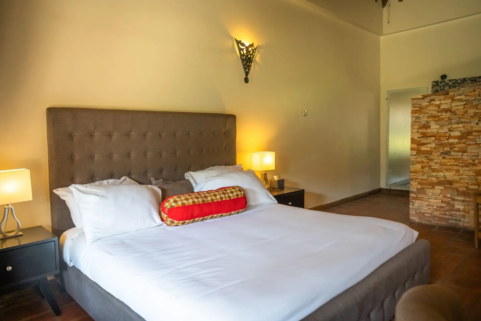 Le Petit Village Hotel & Spa