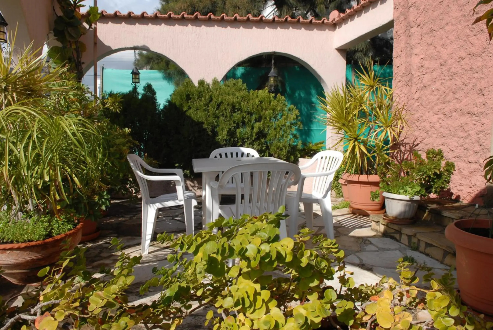 Le Village Hotel - Adults Only