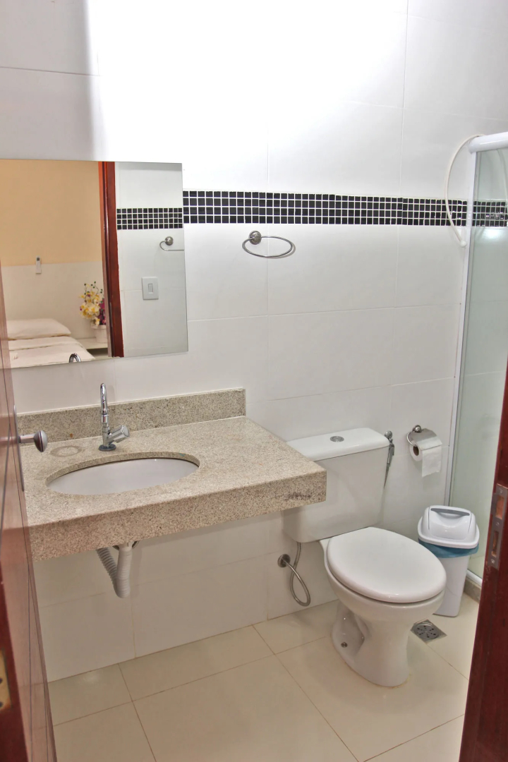 MDJ Suites