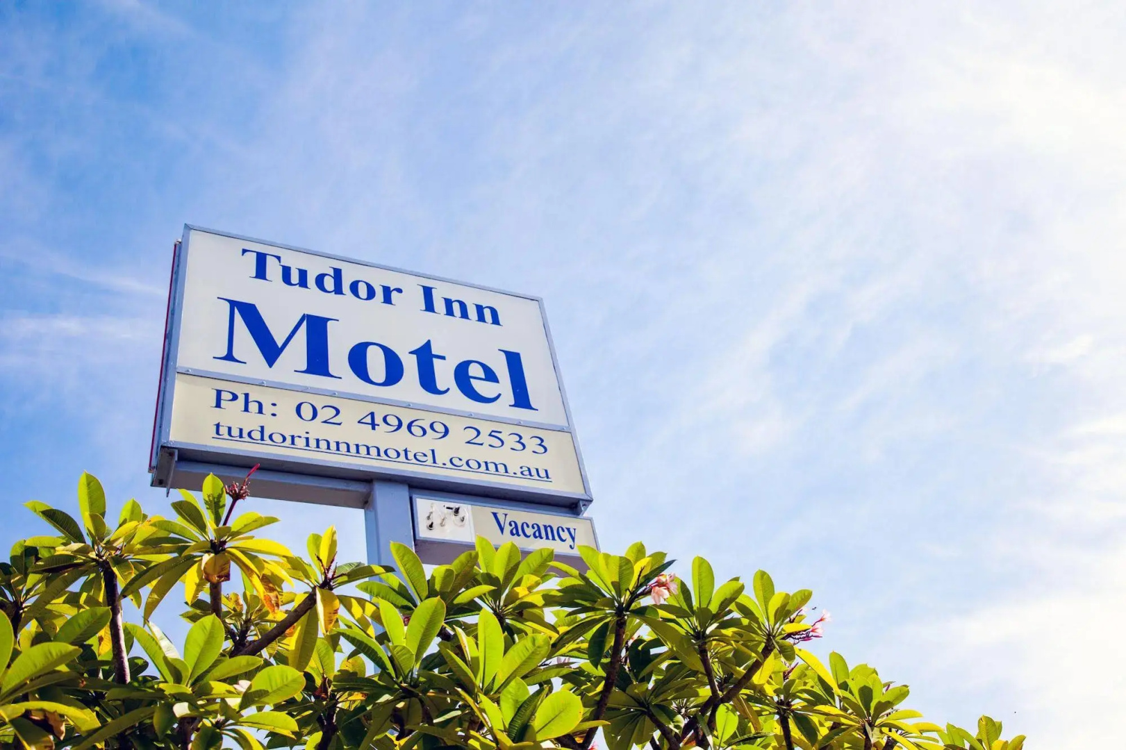 Tudor Inn Newcastle