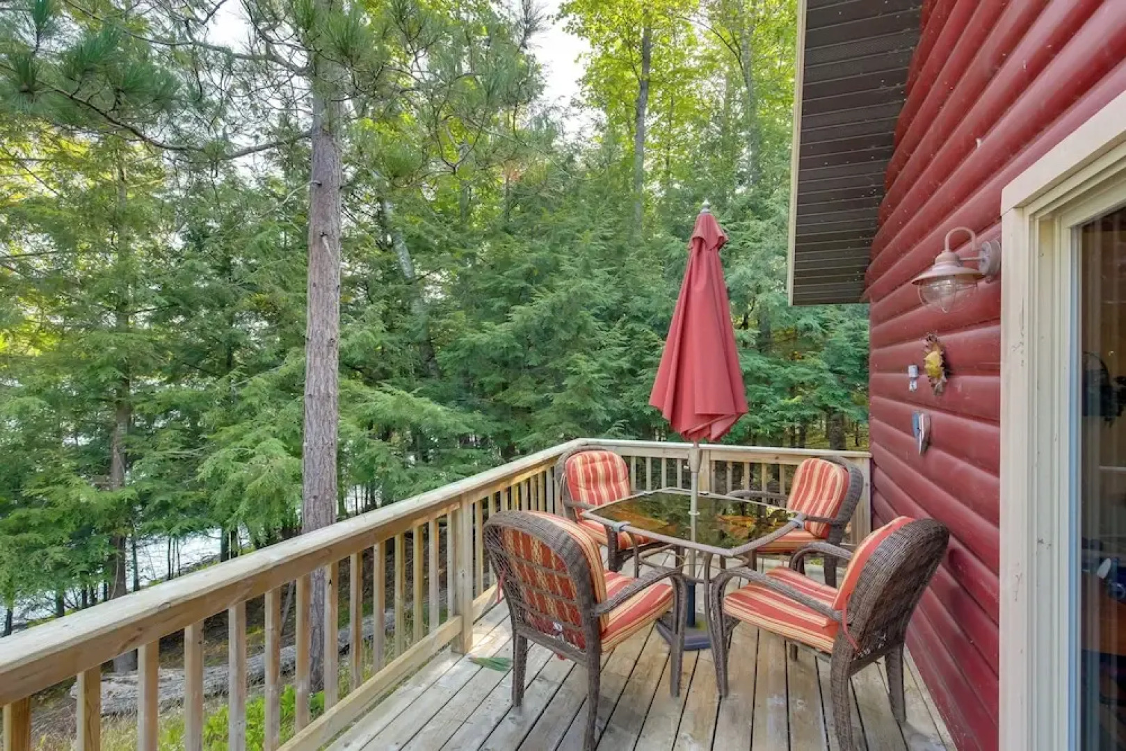 Waterfront Mercer Cabin w/ Wraparound Porch!