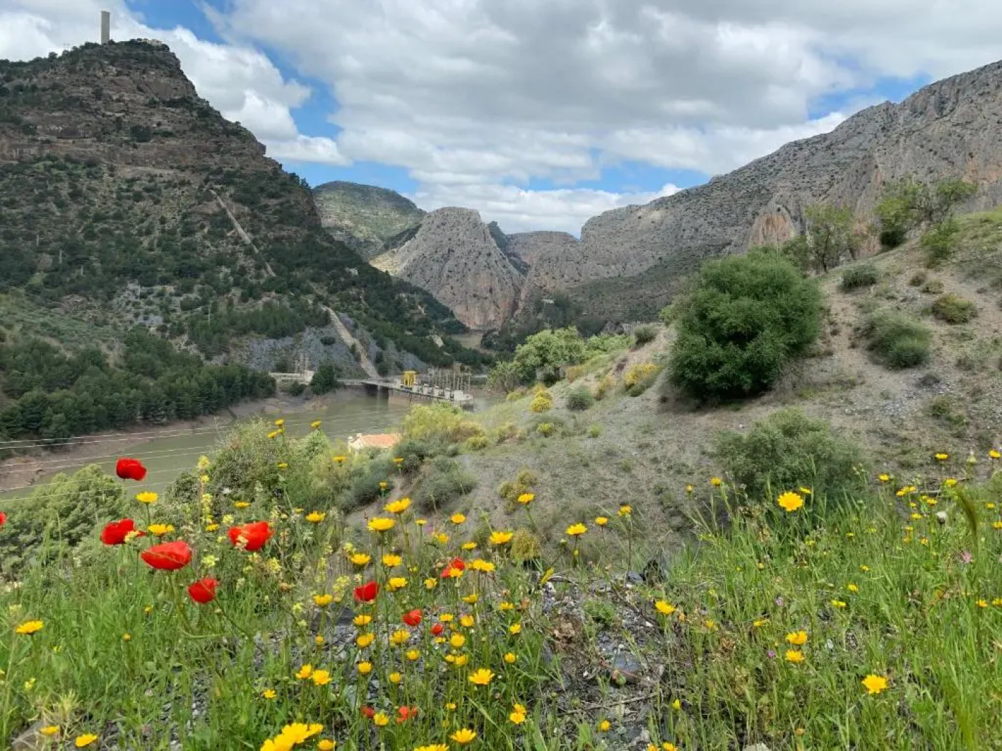 La Casilla- La Almona Chica