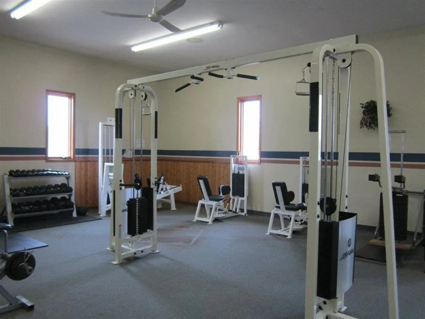 Red Pine Inn & Conference Centre