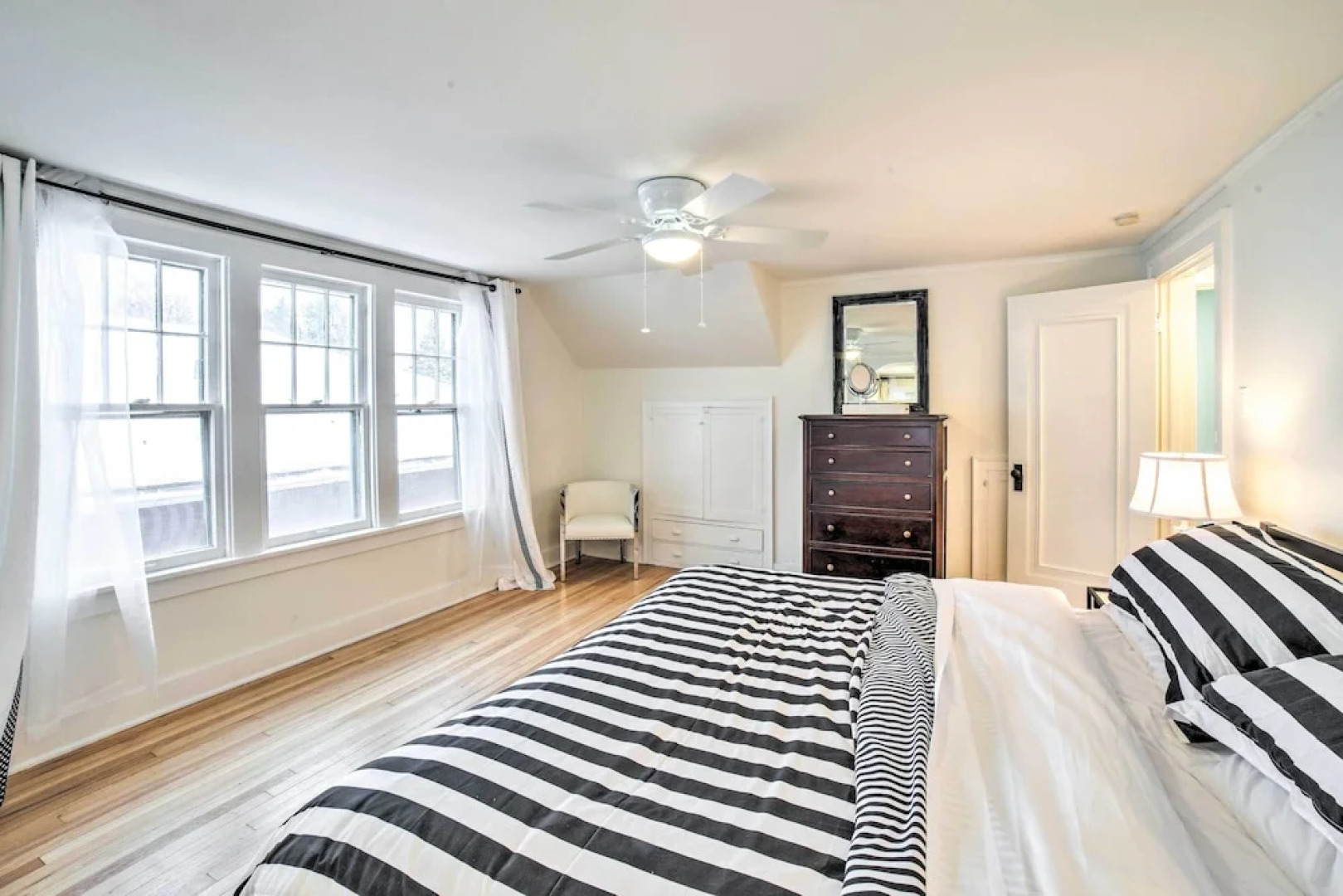 South Bend Home < 1 Mi to Notre Dame!