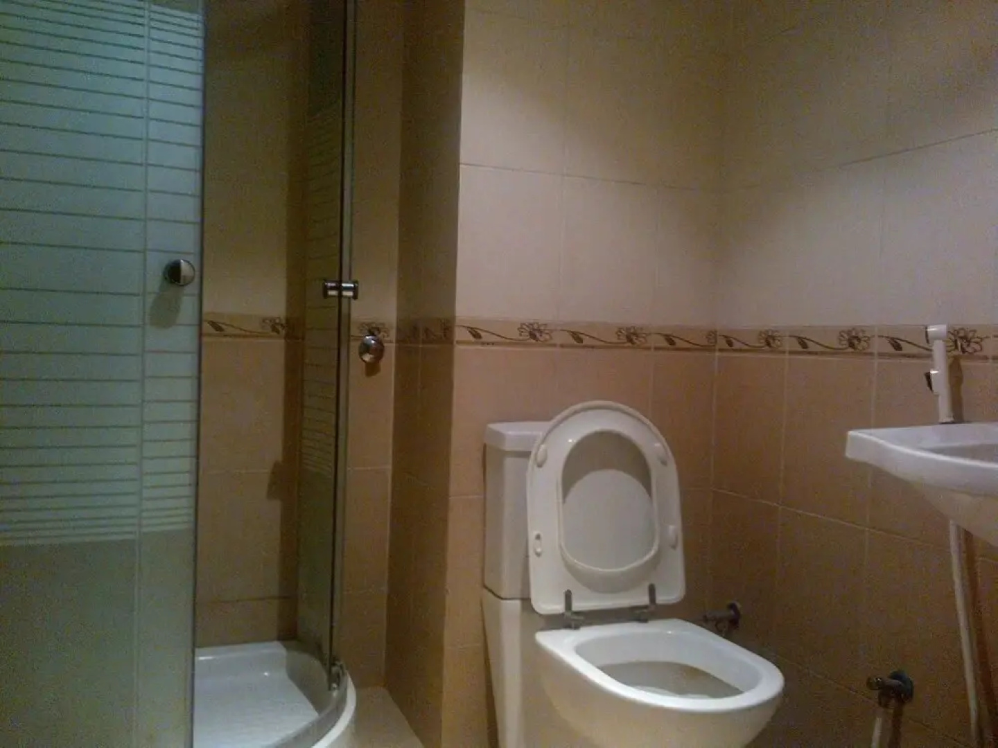 Fal Al Taj Hotel