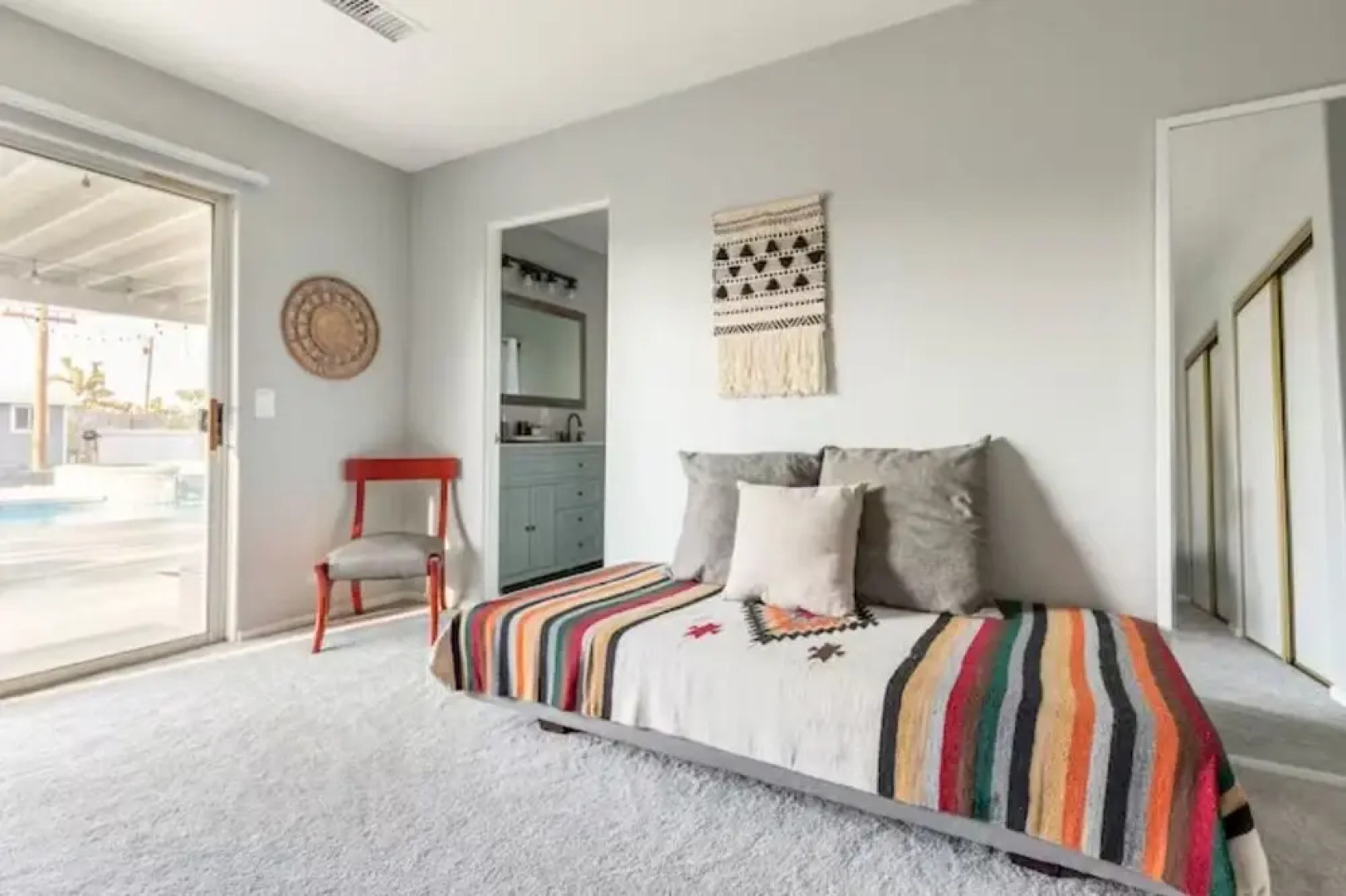 High Desert Dream Home With In Ground Pool And Hot Tub! 3 Bedroom Home by RedAwning