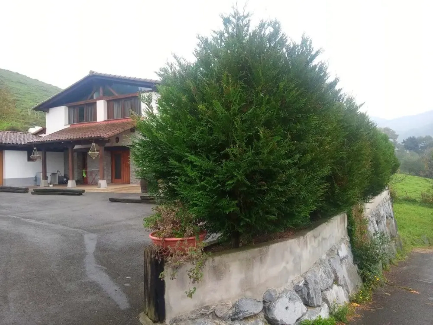 House With 6 Bedrooms in Aizarnazabal, With Wonderful Mountain View, Terrace and Wifi