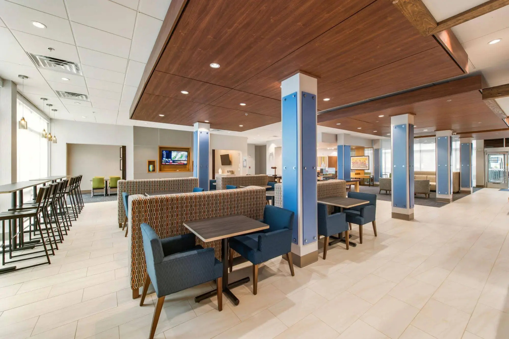 Holiday Inn Express & Suites Carrollton West by IHG